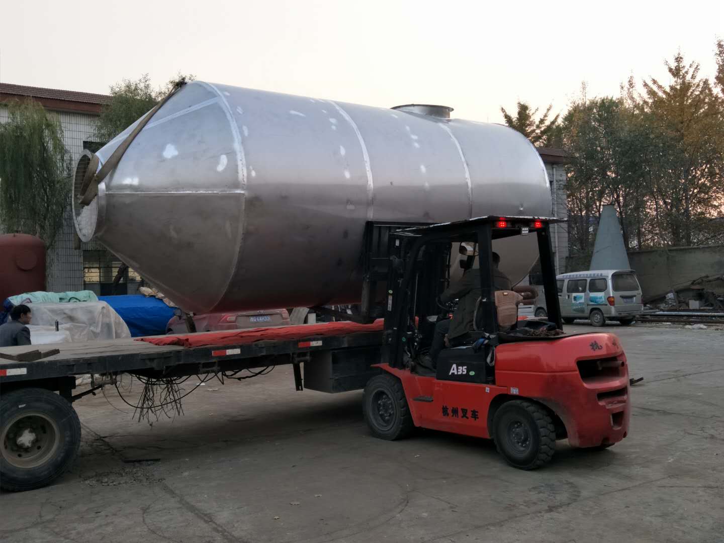 臨沂三益鋁業棒爐脫硝廢氣治理設備發貨